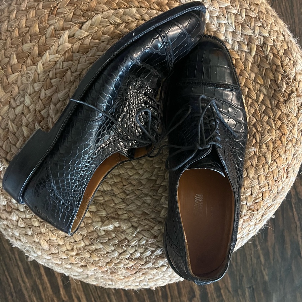 Beautiful Mens Lace up Crocodile Shoes